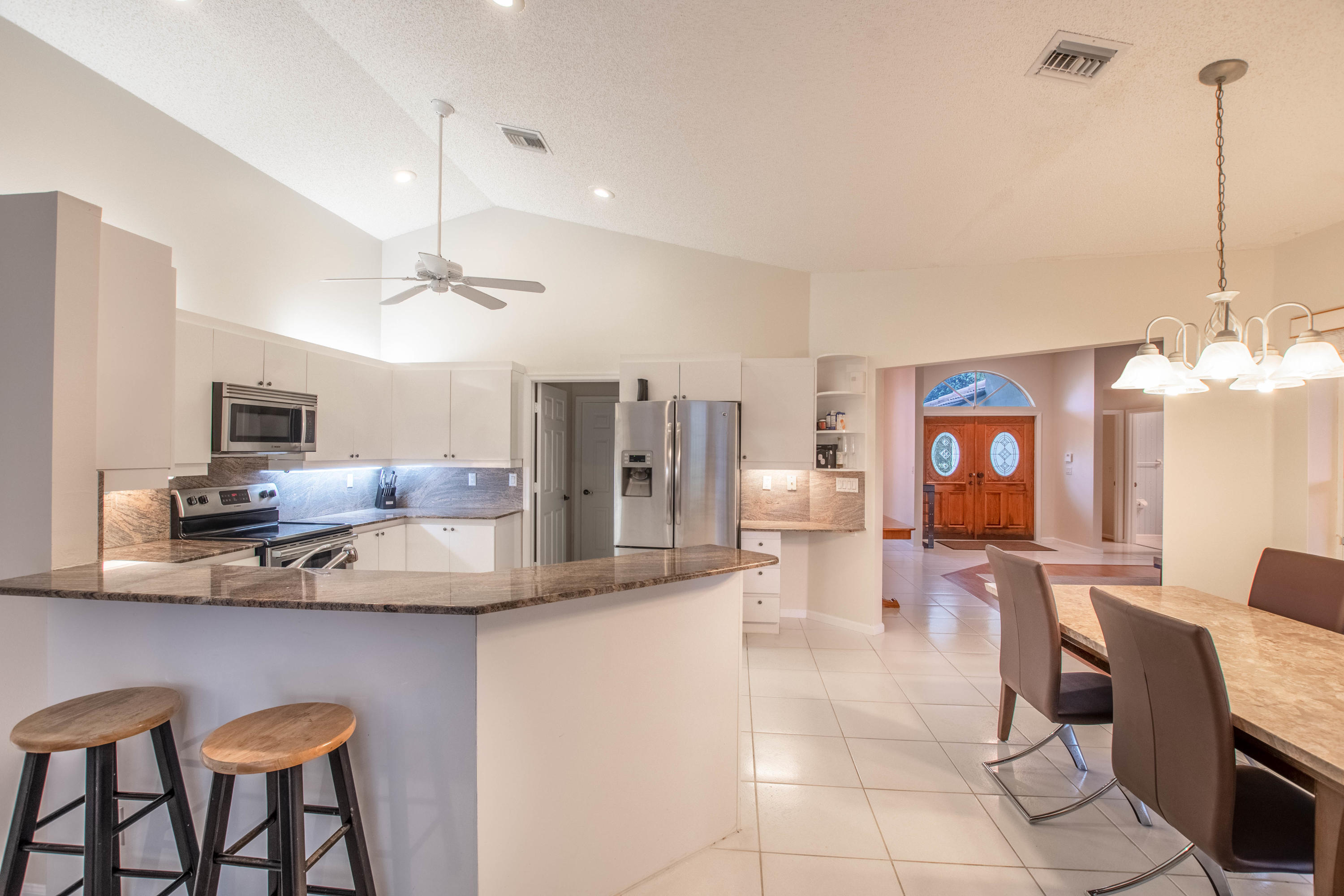 12785 Kingsway Road Wellington, FL 33414 - Photo 7 of 28 Kitchen 1