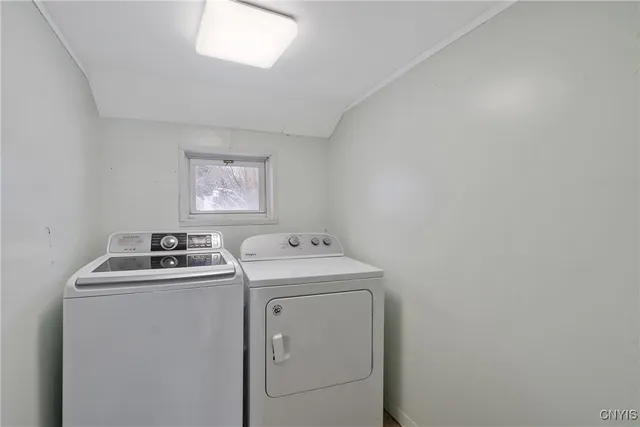 $259,900 | 3 Kibbie Lake Road, Constantia, NY 13044