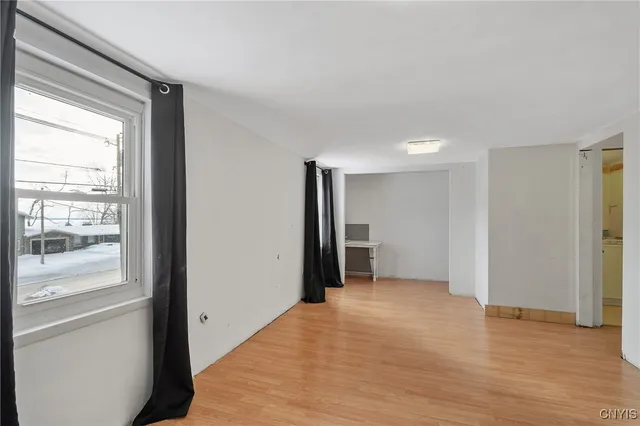 $259,900 | 3 Kibbie Lake Road, Constantia, NY 13044