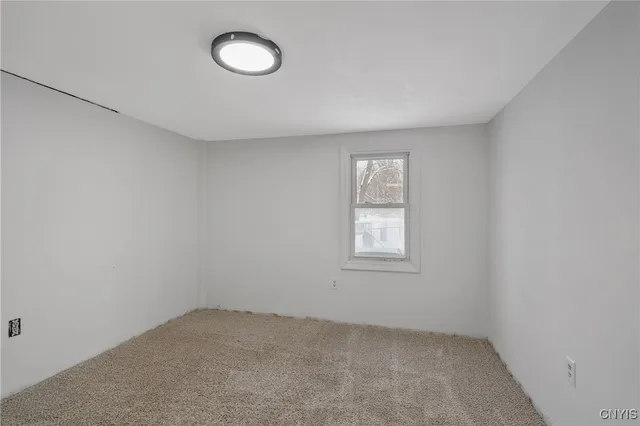 $259,900 | 3 Kibbie Lake Road, Constantia, NY 13044