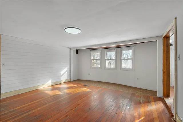 $259,900 | 3 Kibbie Lake Road, Constantia, NY 13044