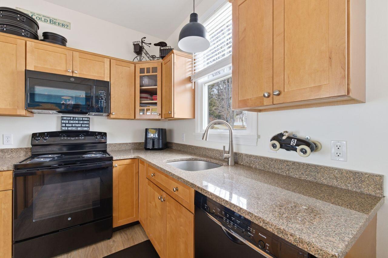 454 Post Road, Unit 119 Wells, ME 04090 - Photo 25 of 47 3G0A9682