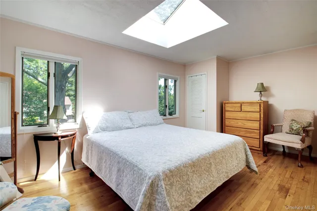 $1,199,000 | 172 Brook Street, Garden City, NY 11530