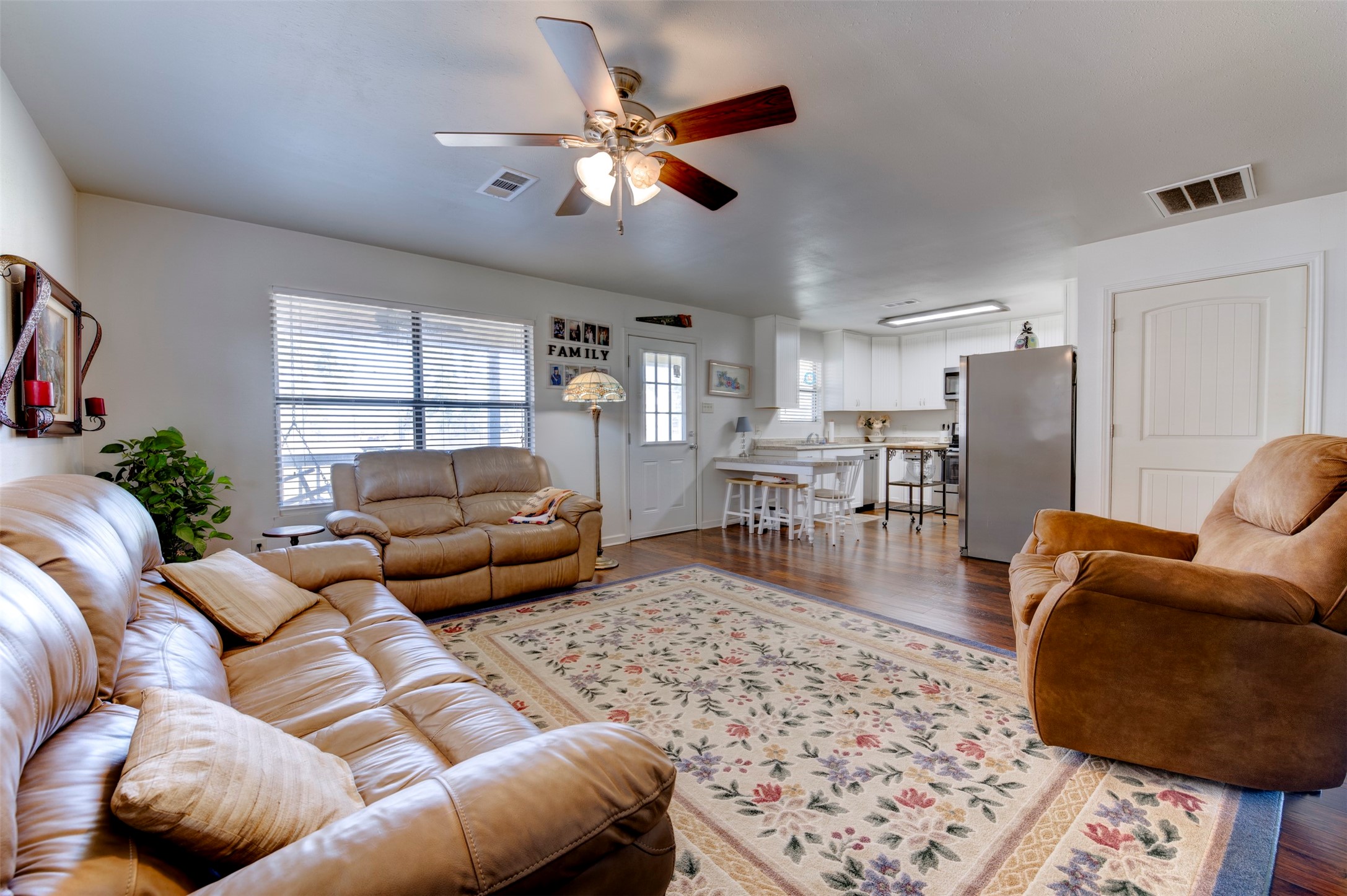 1664 Farm To Market 1010 Road Cleveland, TX 77327 - Photo 33 of 50 a living room with furniture and a table