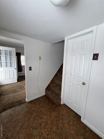 $1,150 | 523 Fostertown Road, Newburgh, NY 12550