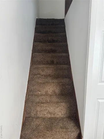 $1,150 | 523 Fostertown Road, Newburgh, NY 12550