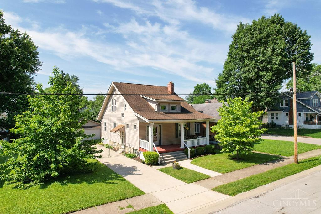 6705 Merwin Avenue Cincinnati, OH 45227 - Photo 3 of 71