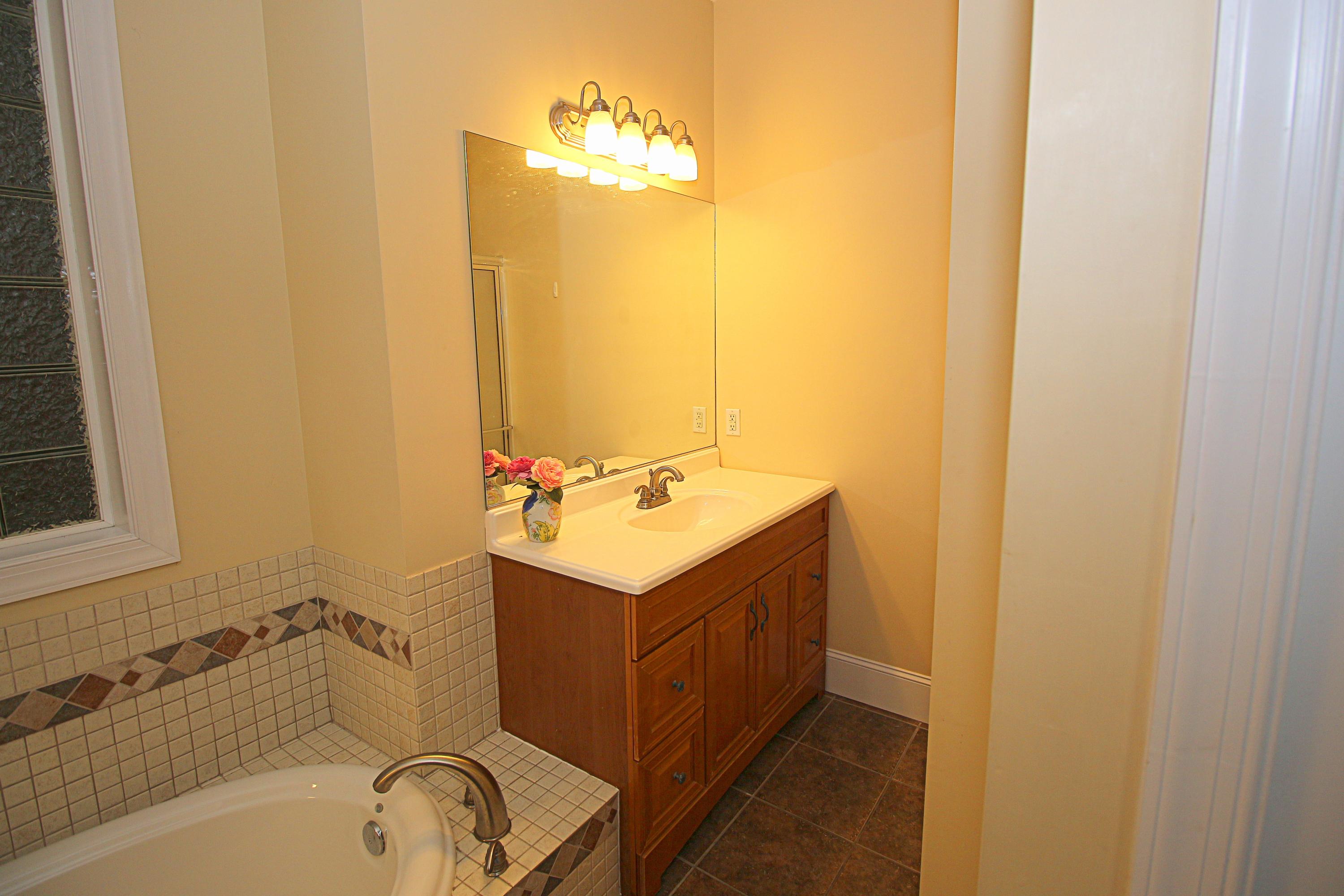 4531 Rhea Ridge Drive Blacksburg, VA 24060 - Photo 22 of 63 IMG_3970