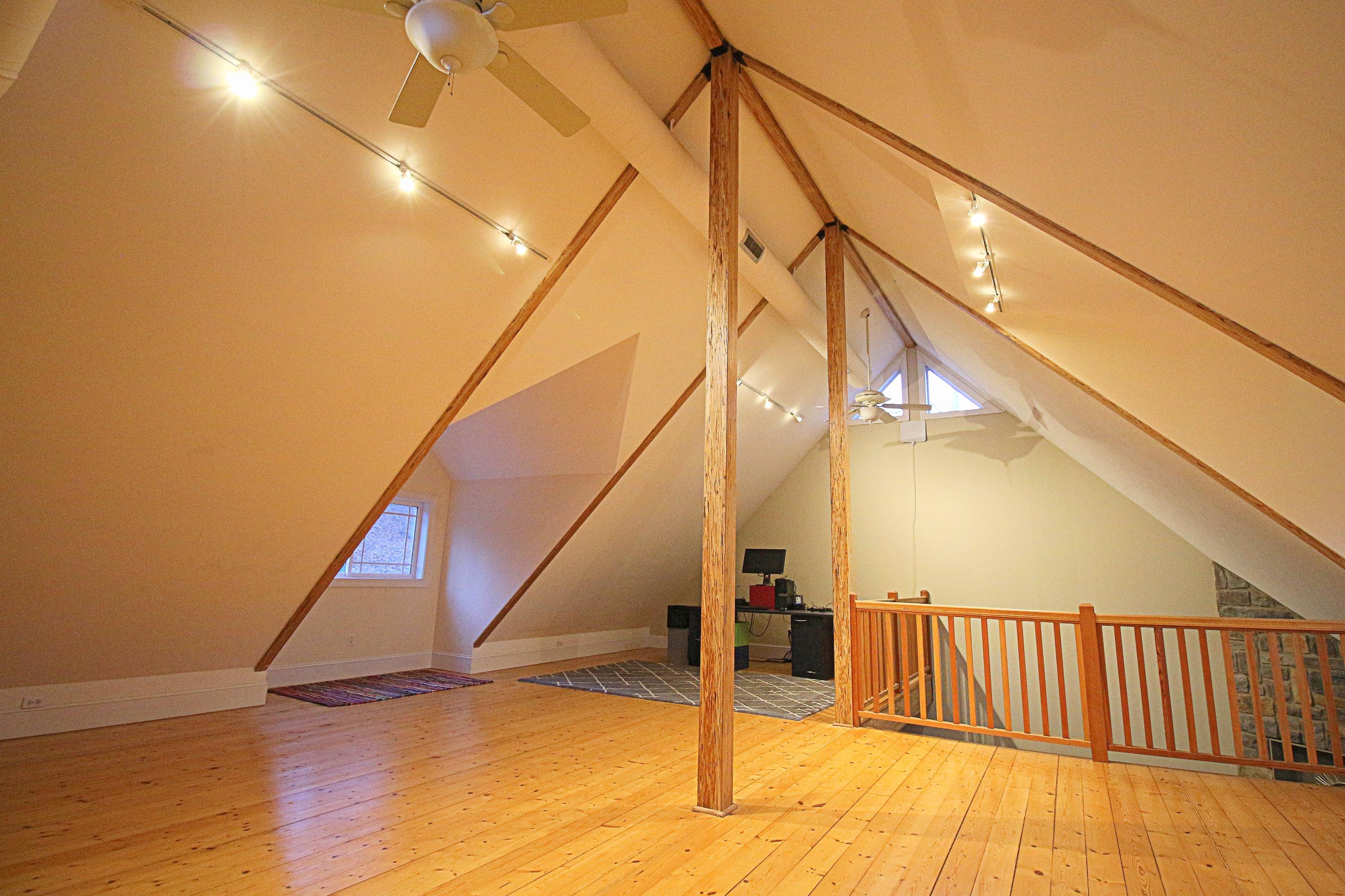 4531 Rhea Ridge Drive Blacksburg, VA 24060 - Photo 32 of 63 IMG_3925