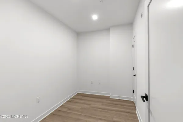 $2,677 | 180 Morris Avenue, Unit 304, Long Branch, NJ 07740