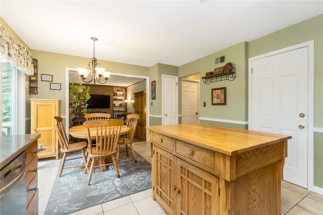 2042 Hilltop Road Bethlehem, PA 18015 - Photo 11 of 38 Gallery Image 11