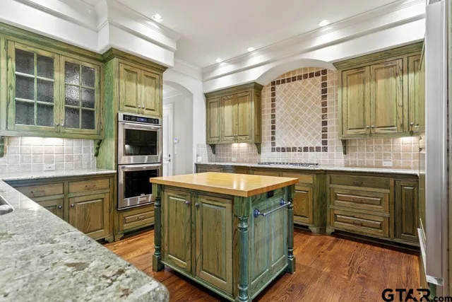 $1,075,000 | 3045 Concord Place, Tyler, TX 75701