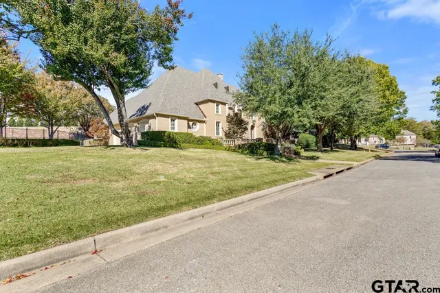 $1,075,000 | 3045 Concord Place, Tyler, TX 75701