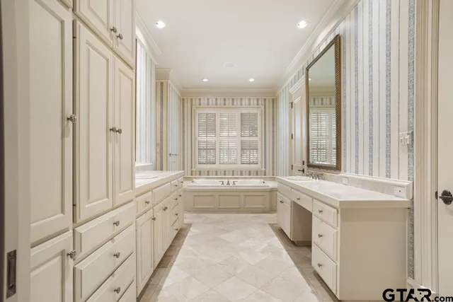 $1,075,000 | 3045 Concord Place, Tyler, TX 75701