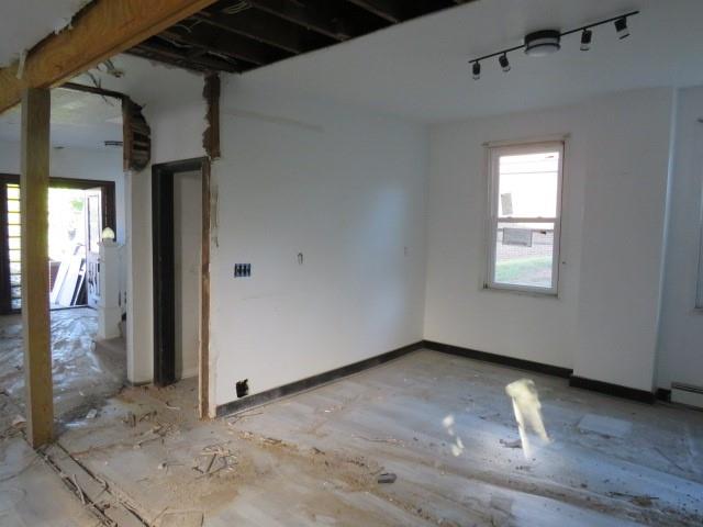 6551 Deary Street Pittsburgh, PA 15206 - Photo 36 of 45 Gallery Image 36