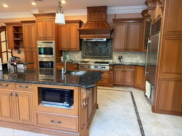 $3,490,000 | 34 Line Road, Holmdel, NJ 07733