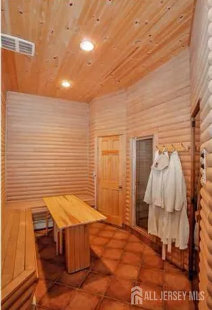 $3,490,000 | 34 Line Road, Holmdel, NJ 07733