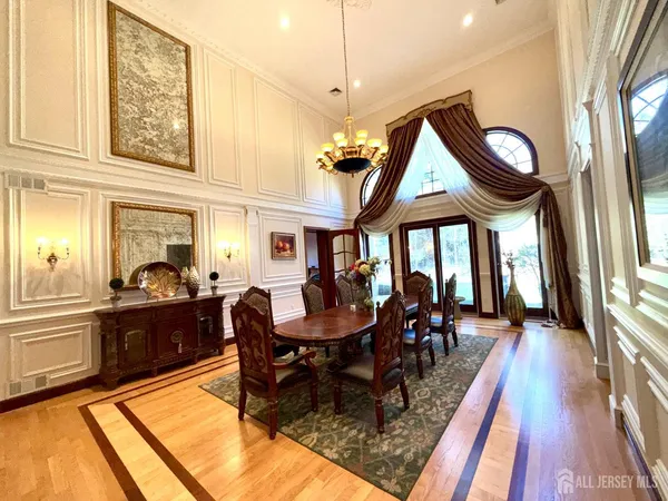 $3,490,000 | 34 Line Road, Holmdel, NJ 07733