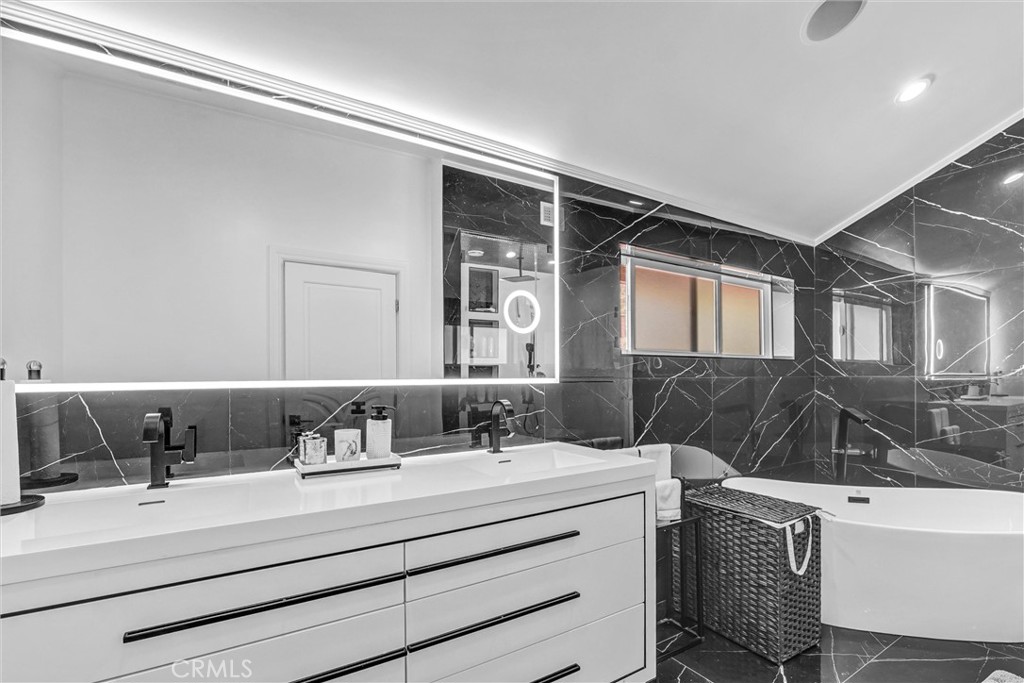 11765 Monte Leon Way Porter Ranch, CA 91326 - Photo 22 of 47