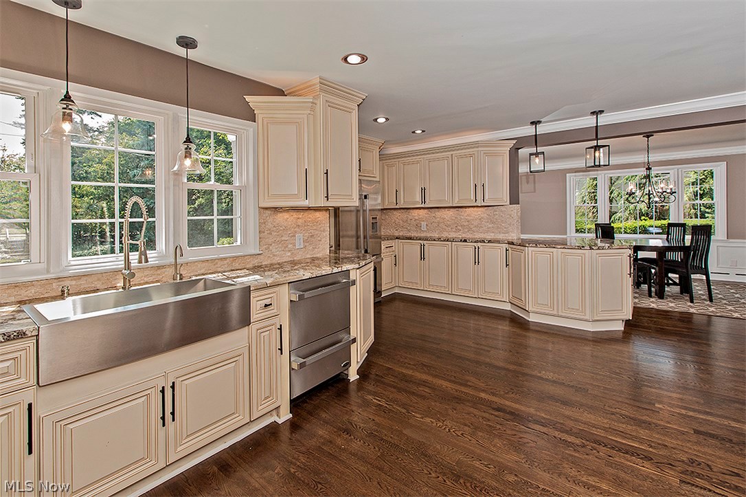 2765 Landon Road Beachwood, OH 44122 - Photo 9 of 25
