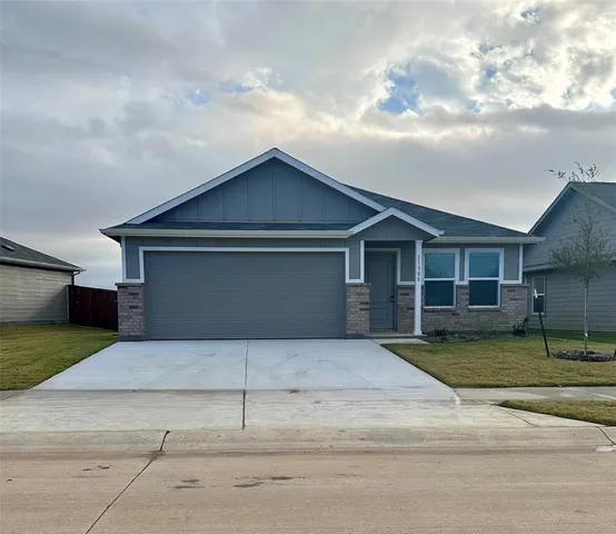 $1,850 | 11308 Rodeo Drive, Providence Village, TX 76227