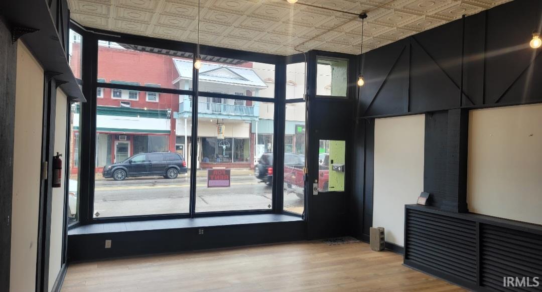 316 South Cavin Street Ligonier, IN 46767 - Photo 5 of 17