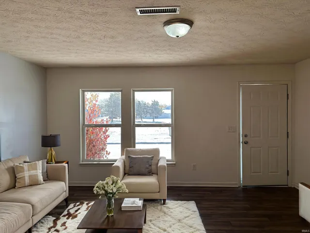 $210,000 | 342 West 300th Street North, Kokomo, IN 46901