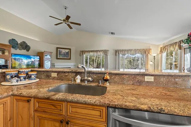 $615,000 | 19891 Apple Valley Drive, Sonora, CA 95370