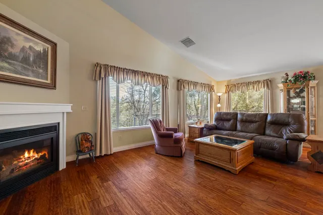 $615,000 | 19891 Apple Valley Drive, Sonora, CA 95370