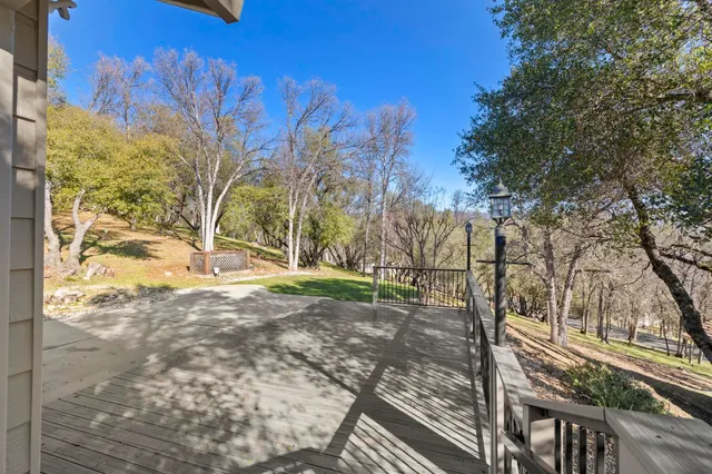 $615,000 | 19891 Apple Valley Drive, Sonora, CA 95370