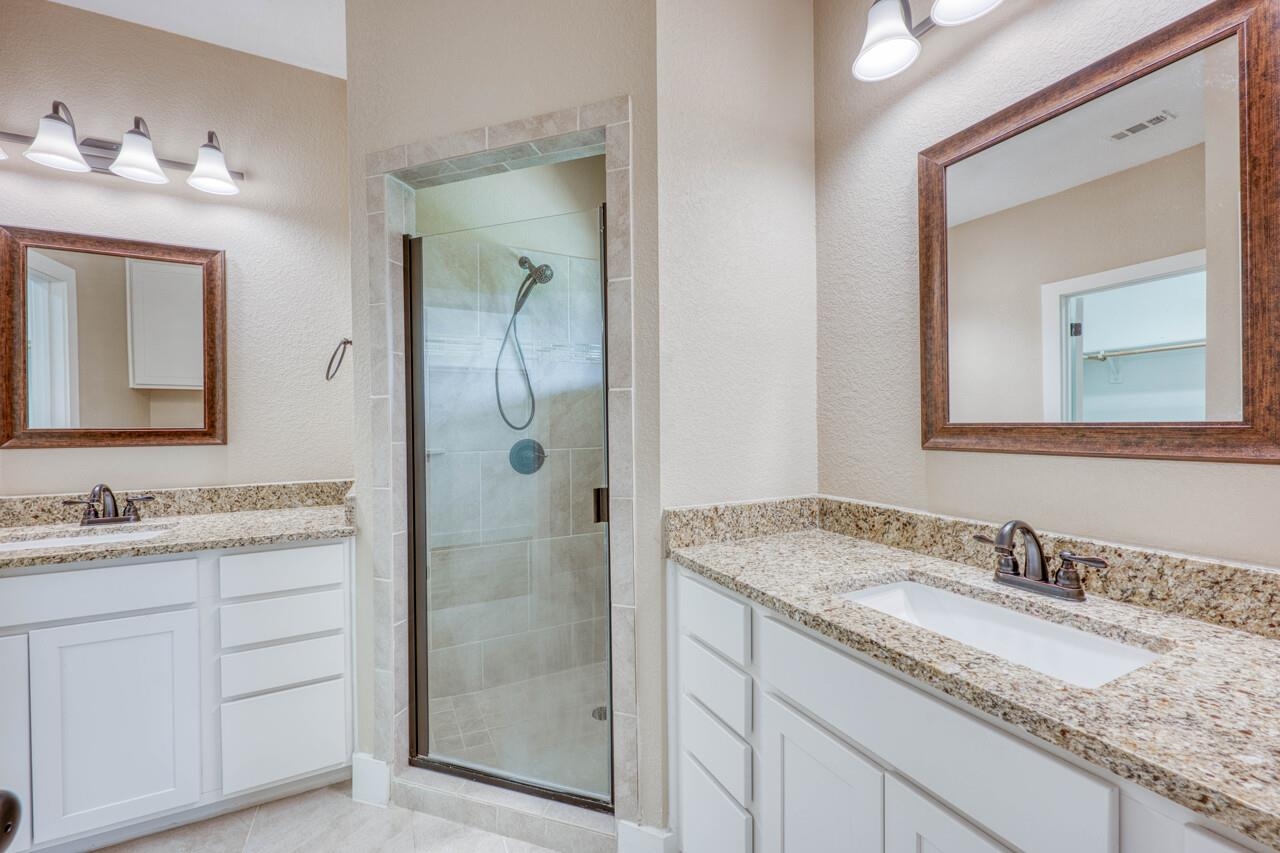 127 Uplift Horseshoe Bay, TX 78657 - Photo 13 of 24