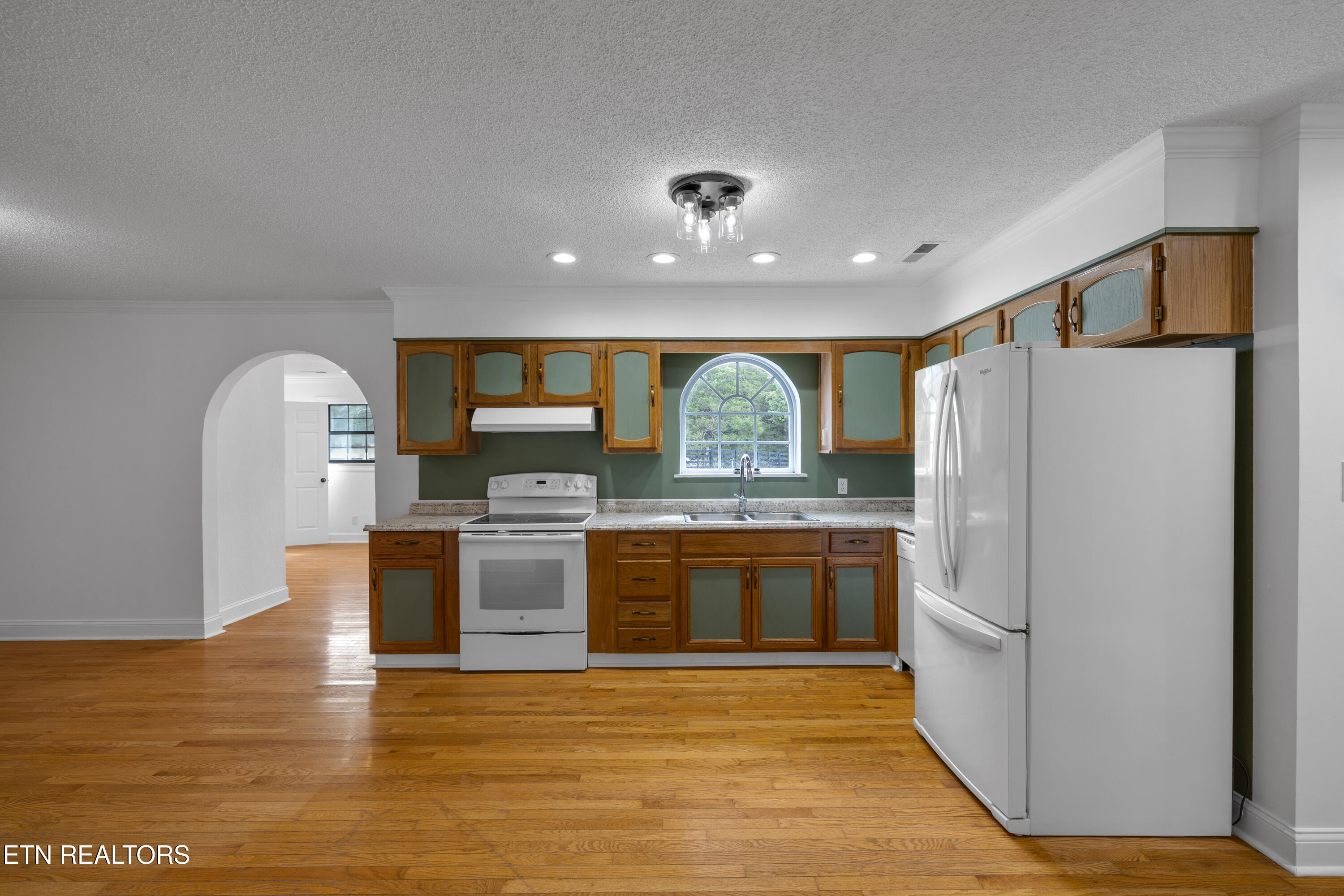 176 Gudger Road Madisonville, TN 37354 - Photo 9 of 30 gudger-112