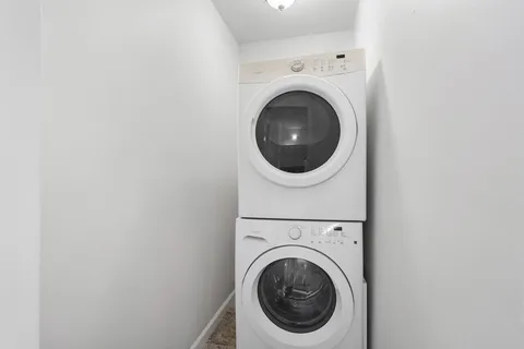 a close up view of a washer and dryer