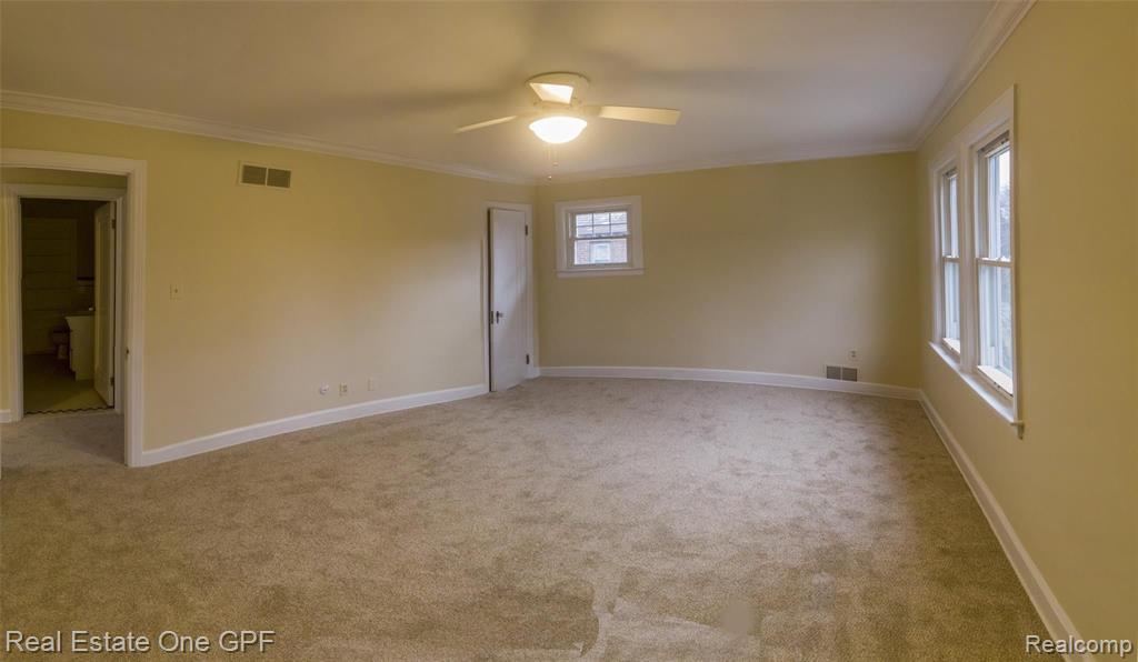 1210 Yorkshire Road Grosse Pointe Park, MI 48230 - Photo 18 of 37