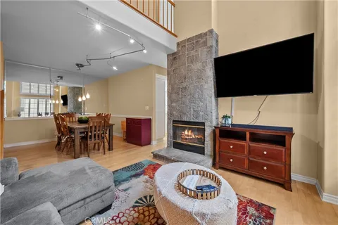 $665,000 | 22371 Mission Circle, Chatsworth, CA 91311