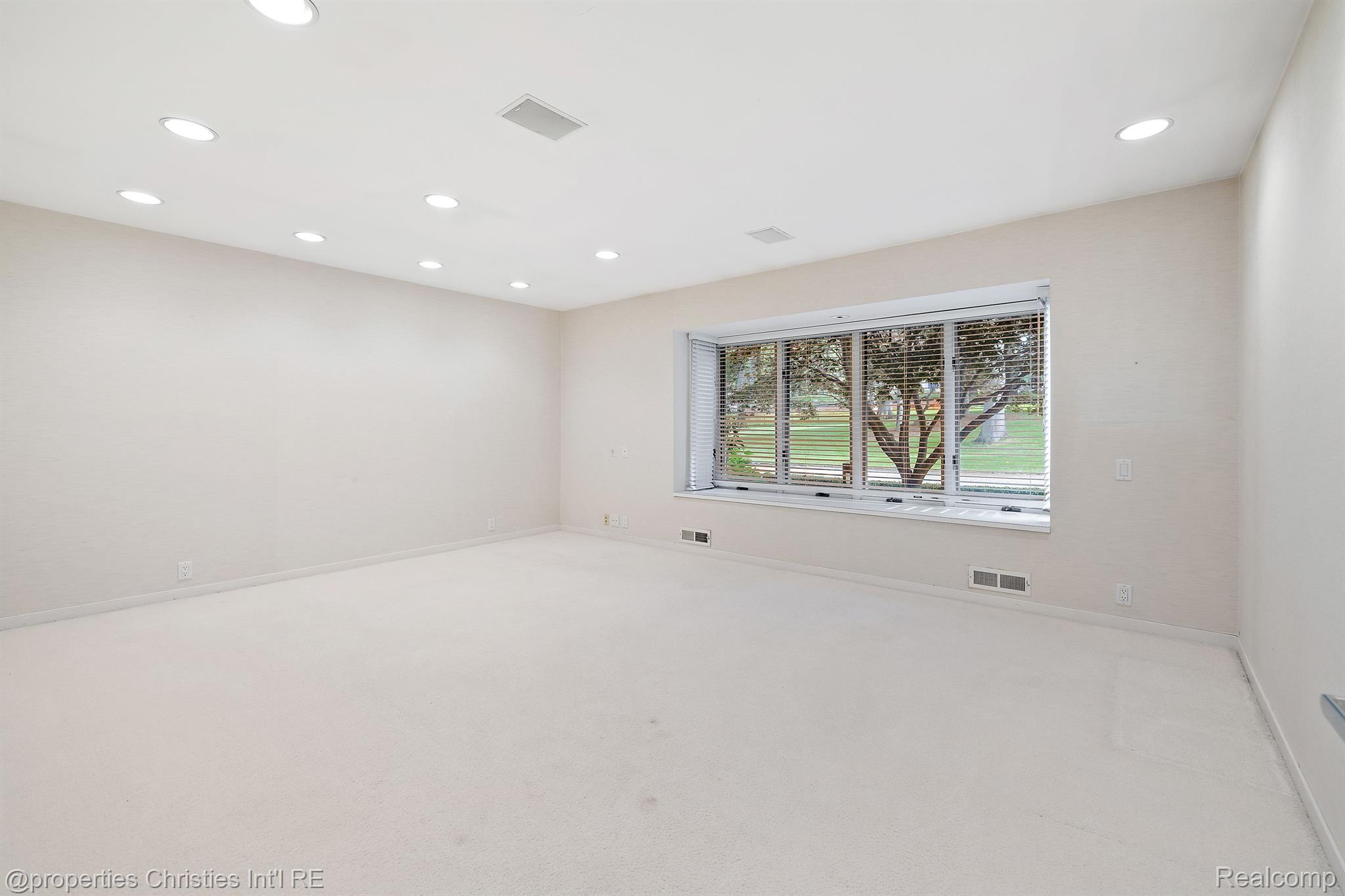 1895 Rathmor Road Bloomfield Hills, MI 48304 - Photo 38 of 58 Gallery Image 38