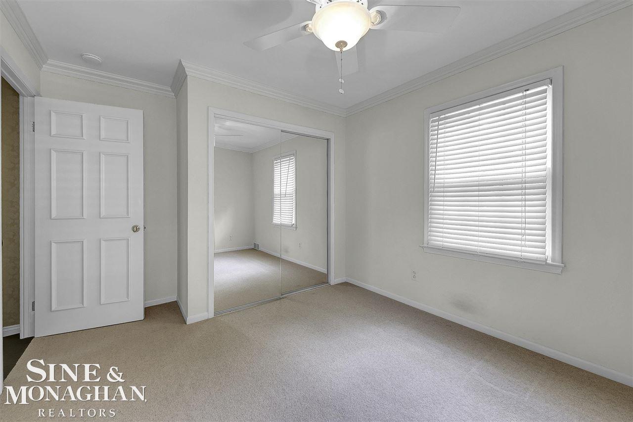 308 Kerby Road Grosse Pointe Farms, MI 48236 - Photo 23 of 32