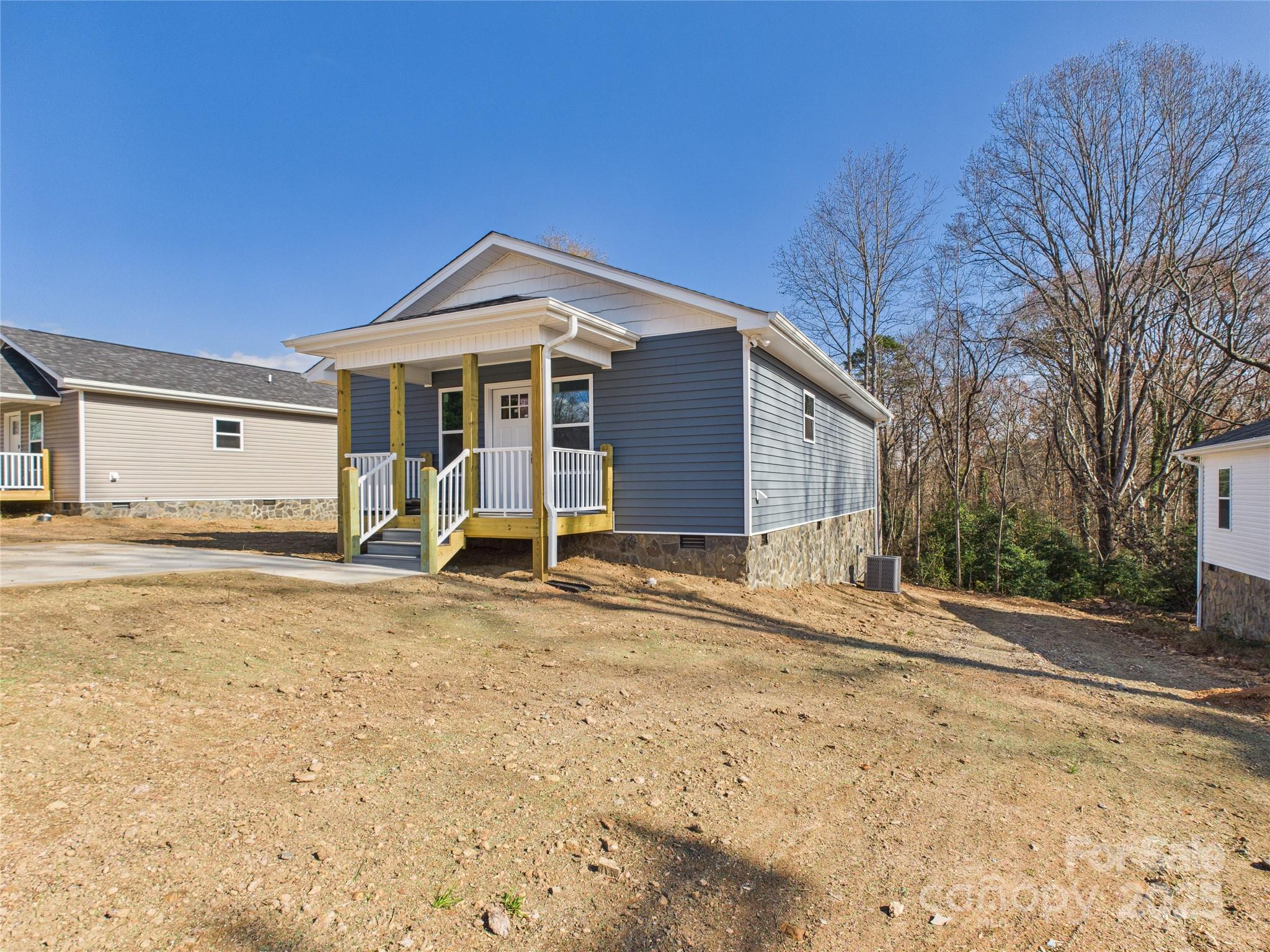 227 Hauss Ridge Road Southeast Valdese, NC 28690 - Photo 3 of 25 Gallery Image 3