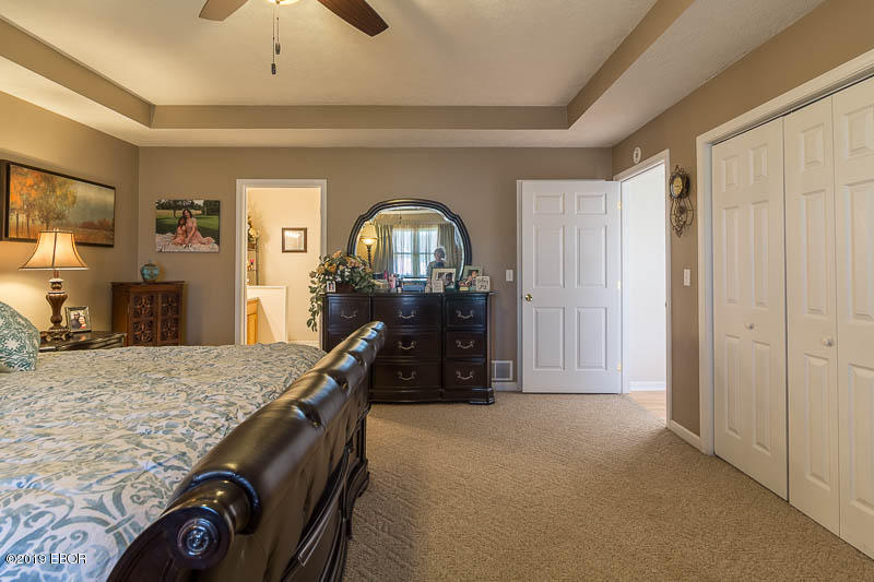 506 Insignia Drive Herrin, IL 62948 - Photo 12 of 24