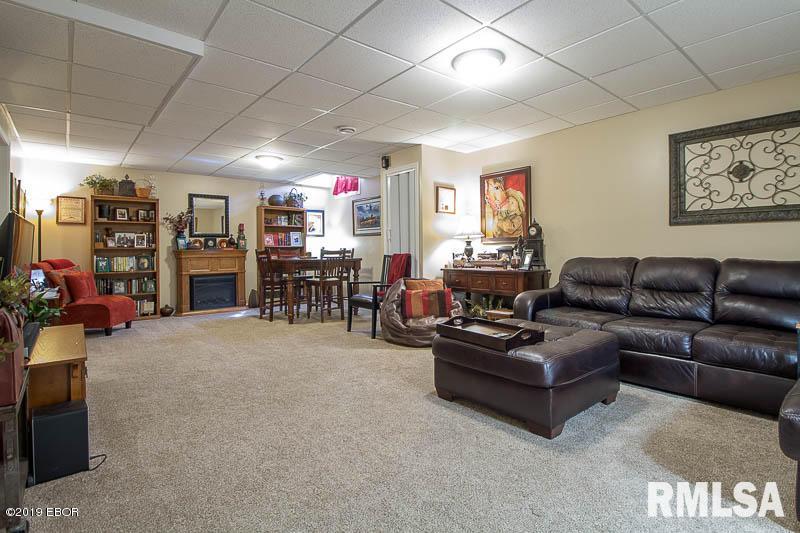 506 Insignia Drive Herrin, IL 62948 - Photo 17 of 24