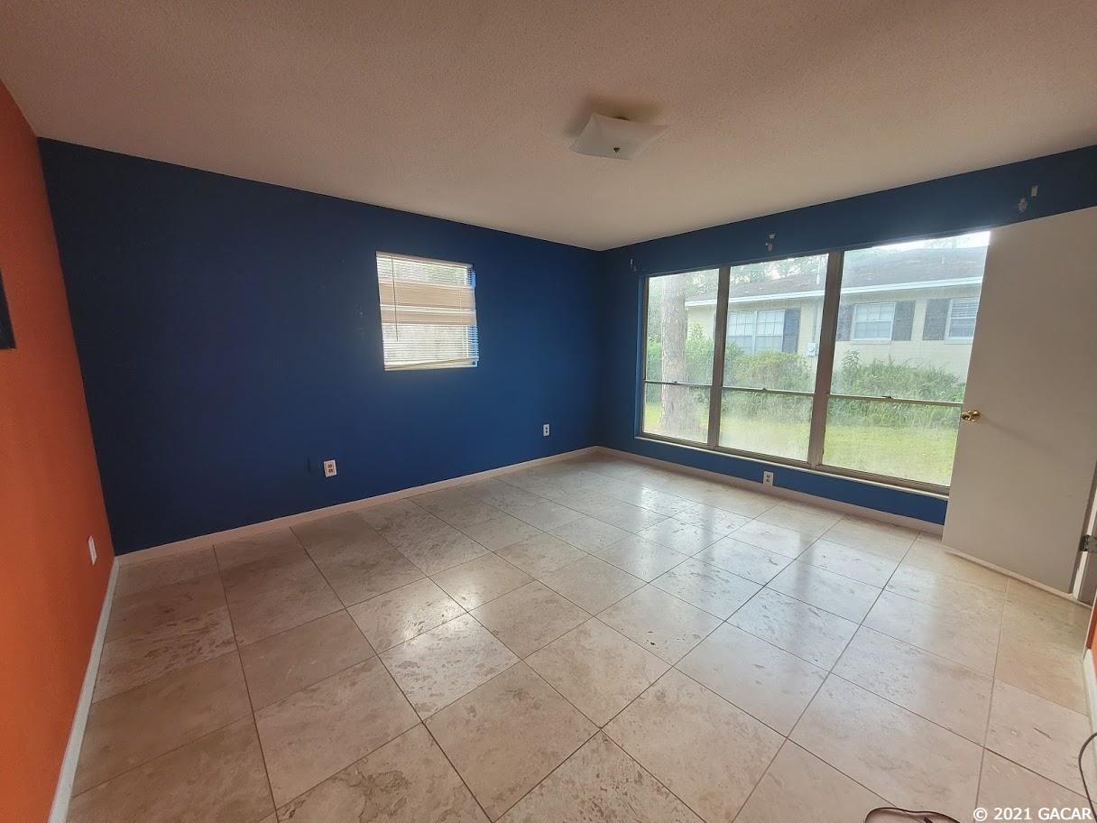 6015 Southwest 35th Way Gainesville, FL 32608 - Photo 10 of 21