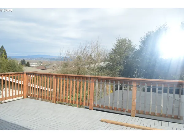 $579,000 | 3130 Northeast 142nd Avenue, Portland, OR 97230