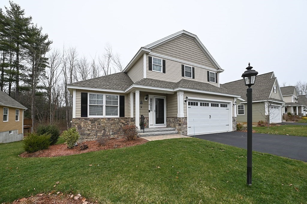 5 Renaissance Circle, Unit 5 Salem, NH 03079 - Photo 1 of 41
