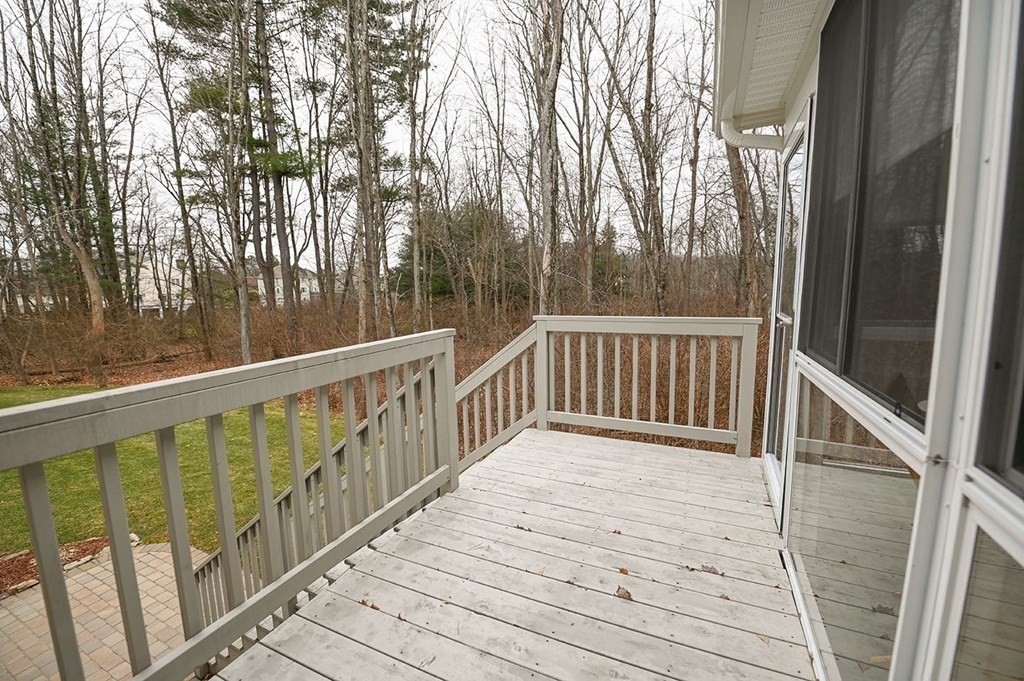 5 Renaissance Circle, Unit 5 Salem, NH 03079 - Photo 33 of 41