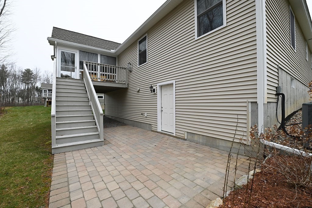 5 Renaissance Circle, Unit 5 Salem, NH 03079 - Photo 35 of 41