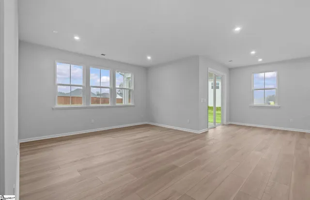 $309,999 | 1329 Capefox Drive, Spartanburg, SC 29303