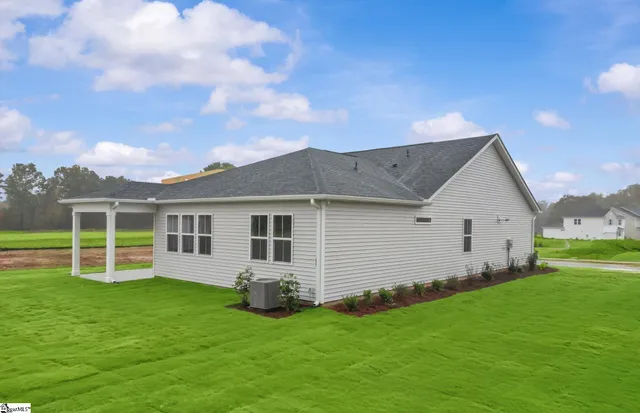 $309,999 | 1329 Capefox Drive, Spartanburg, SC 29303