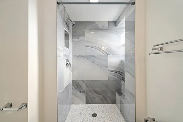 $3,800 | 157 Lake Avenue, Worcester, MA 01604