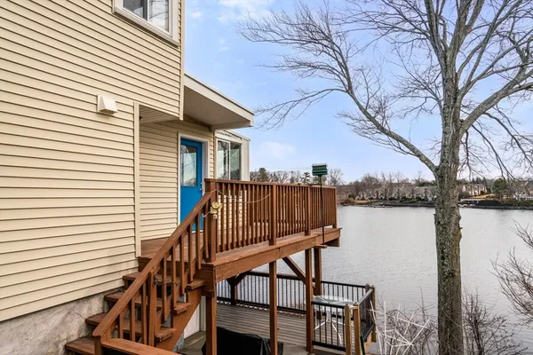 $3,800 | 157 Lake Avenue, Worcester, MA 01604