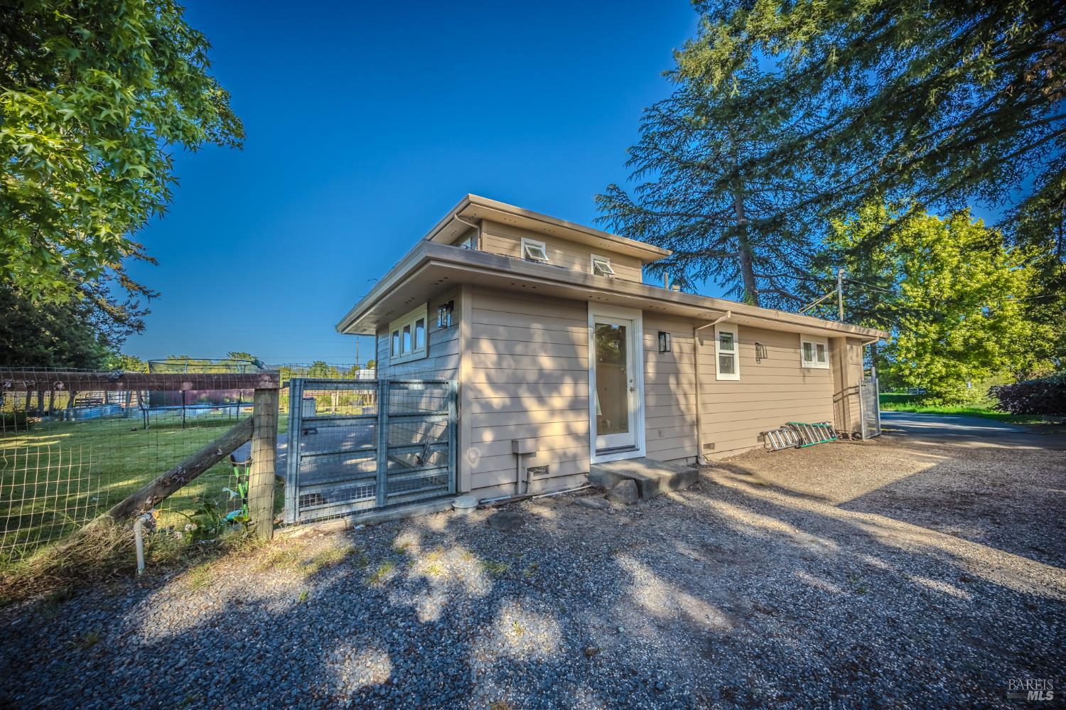 4100 Bisordi Lane Fulton, CA 95439 - Photo 5 of 77